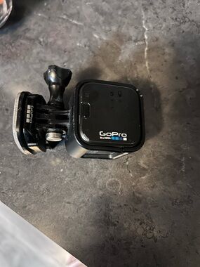 GoPro Black HERO Session with Mount